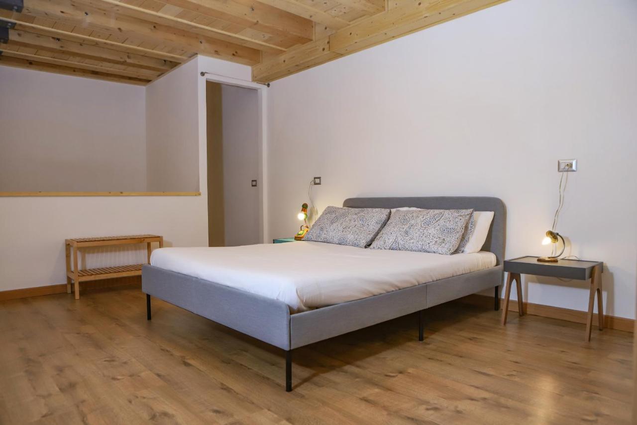 Tribunali Family Apartment By Wonderful Italy Наполи Екстериор снимка