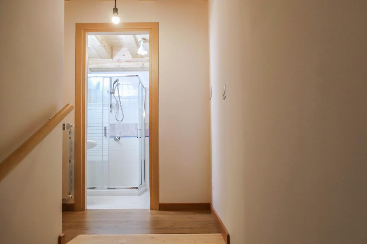 Tribunali Family Apartment By Wonderful Italy Наполи Екстериор снимка